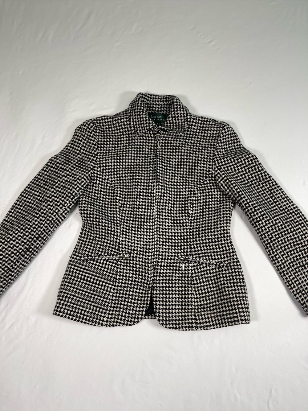 Lauren Ralph Lauren Black and White Houndstooth Zip Front Blazer